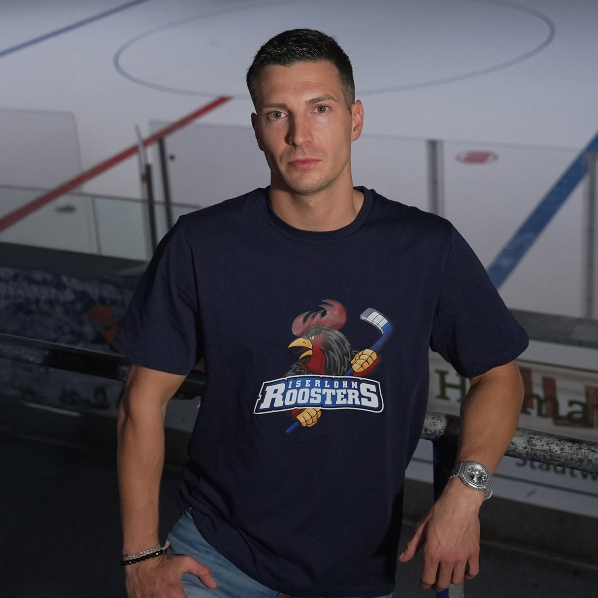 T-Shirts & Polos-Produkt, „Essential T-Shirt“, in Größe S, Farbe nan, – Motiv von Iserlohn Roosters